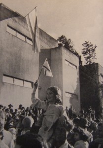Obr. 1: Vyhlášení nezávislého státu Izrael, 14. května 1948, Tel Aviv (zdroj: http://www.historama.com).